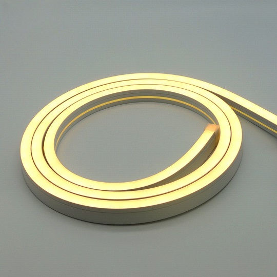 Tira de LED siliconada 4*8MM 3000K
